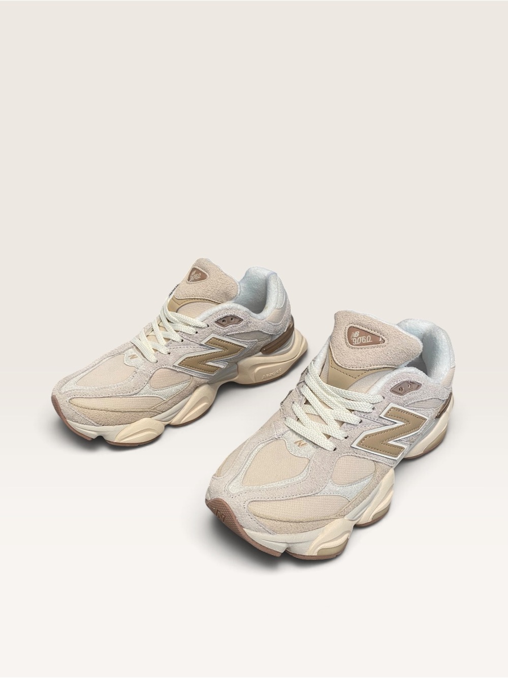 NWT- New Balance Women's Beige and Cream Chunky Sneaker